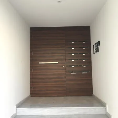 Apartment Zenobia Luxury City/beach Apts No.1